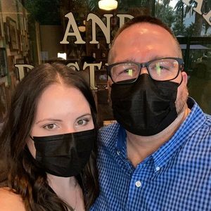 Meet your Posher, Leah